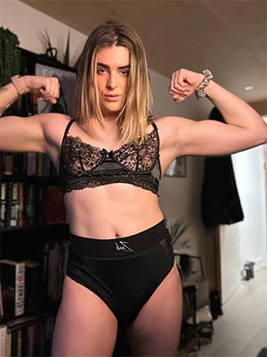 MtF muscular, pre-op domme seeking an FWB in Pittsburgh, PA