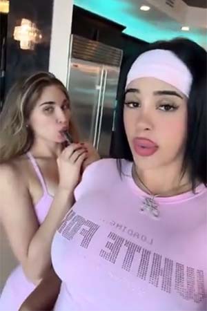 Treat yourself to a duo of trannies in Charlotte, NC