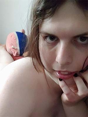 Sultry curvy transexual from Grand Forks, North Dakota